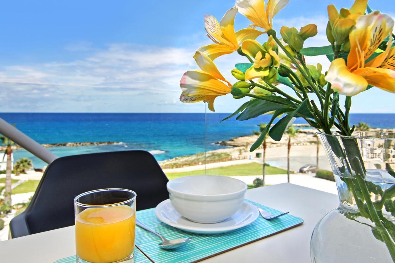 Apartment Josephine - Beachfront Protaras Exterior photo